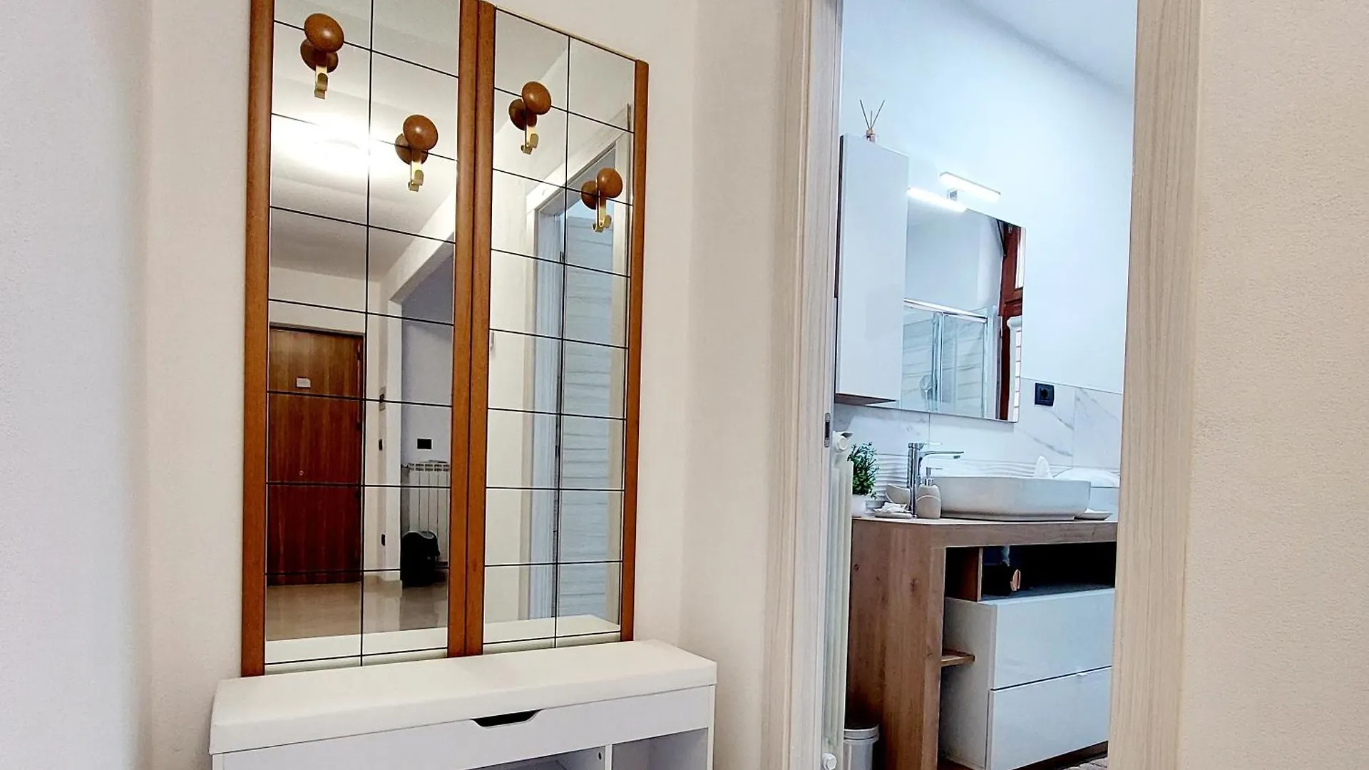 Sunshine- 2 Minutes Walk To Bernina Express Apartment Tirano