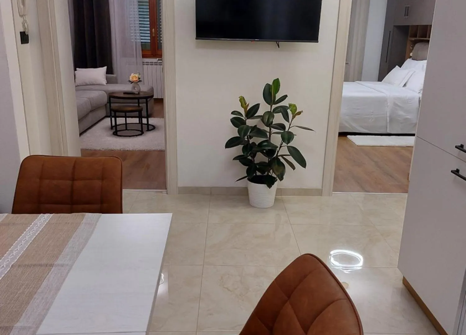 Sunshine- 2 Minutes Walk To Bernina Express Apartment Tirano 0*,
